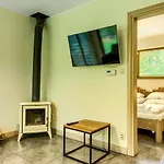 Mazursko - Komfortowe Nad Jeziorem, Sauna, Kominki Na Parterze * Kretowiny