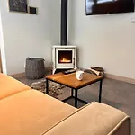 Mazursko - Komfortowe Nad Jeziorem, Sauna, Kominki Na Parterze * Kretowiny