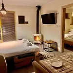 Mazursko - Komfortowe Nad Jeziorem, Sauna, Kominki Na Parterze * Kretowiny