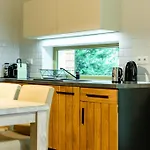 Mazursko - Komfortowe Nad Jeziorem, Sauna, Kominki Na Parterze Kretowiny