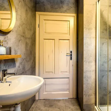 Appartement Mazursko - Komfortowe Nad Jeziorem, Sauna, Kominki Na Parterze