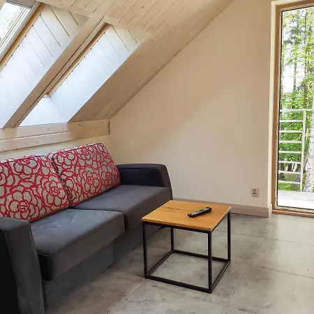 Mazursko - Komfortowe Apartamenty Nad Jeziorem, Sauna, Kominki Na Parterze Kretowiny