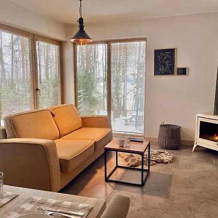 Appartamento Mazursko - Komfortowe Nad Jeziorem, Sauna, Kominki Na Parterze Kretowiny