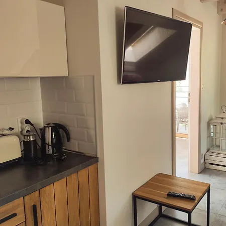 Mazursko - Komfortowe Nad Jeziorem, Sauna, Kominki Na Parterze Appartement Kretowiny