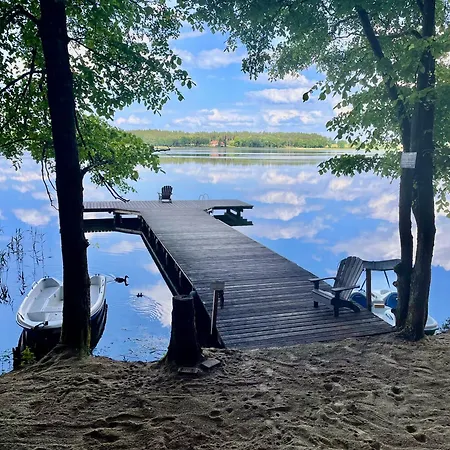 Apartamento Mazursko - Komfortowe Nad Jeziorem, Sauna, Kominki Na Parterze