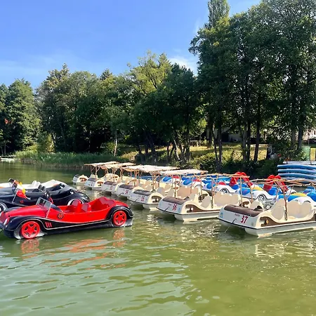 Mazursko - Komfortowe Nad Jeziorem, Sauna, Kominki Na Parterze Apartamento *