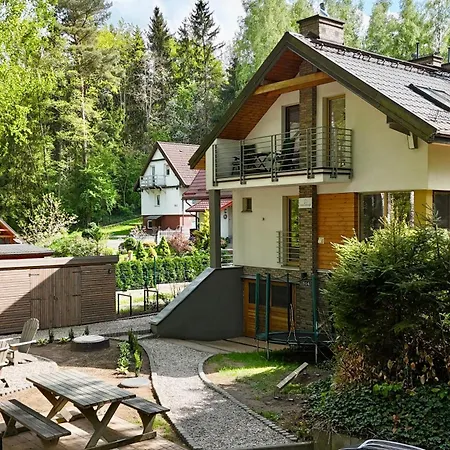 Appartement Mazursko - Komfortowe Nad Jeziorem, Sauna, Kominki Na Parterze